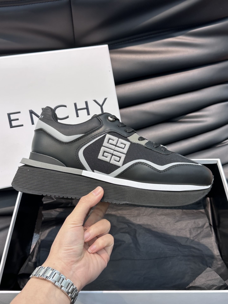 Givenchy Sneakers